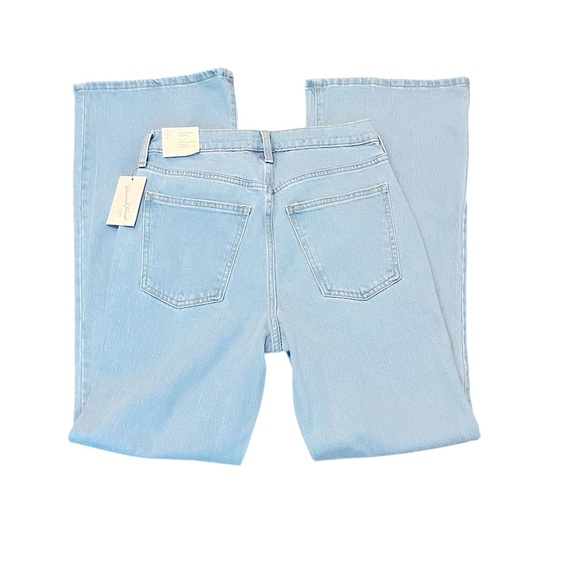 Universal Thread Women's High Waist Light Blue Flare Cotton Jeans Size: 6 - Picture 6 of 8